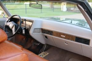 Cadillac DeVille 9-passenger Station Wagon by WISCO 1969 года 